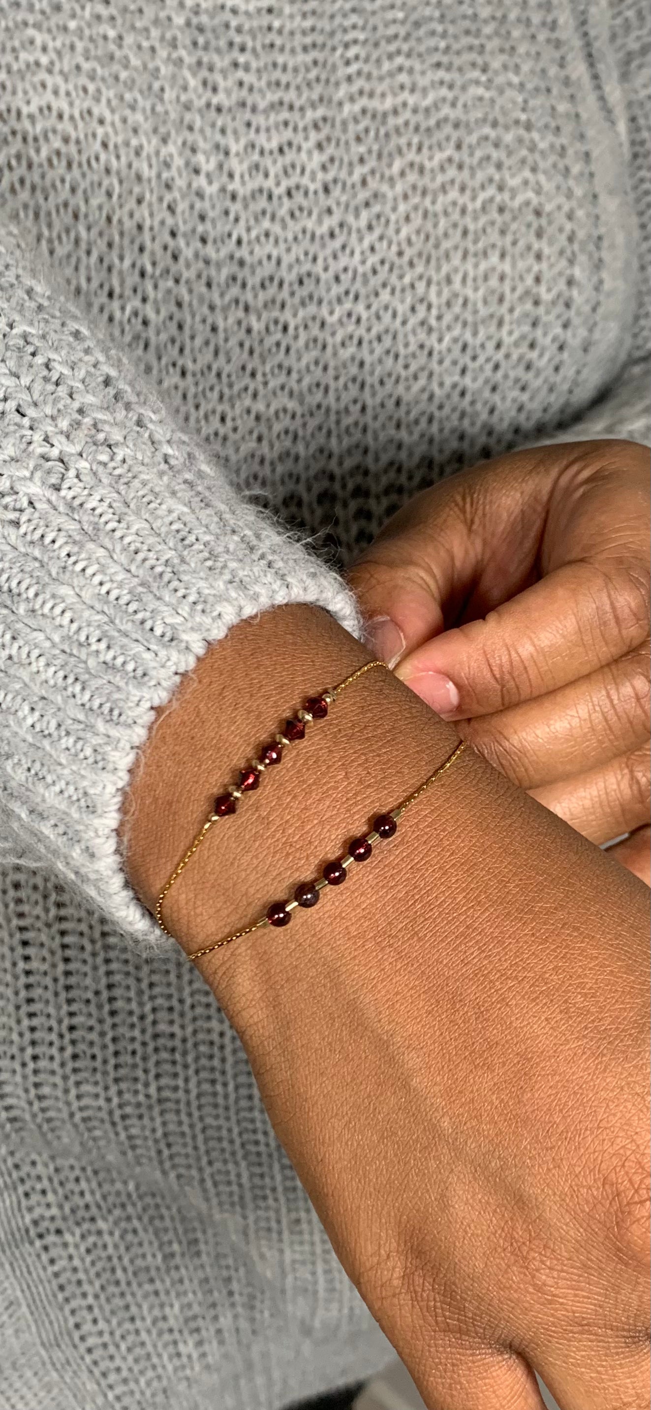 Bracelet en pierre naturelle de Grenat Rouge  -Esi