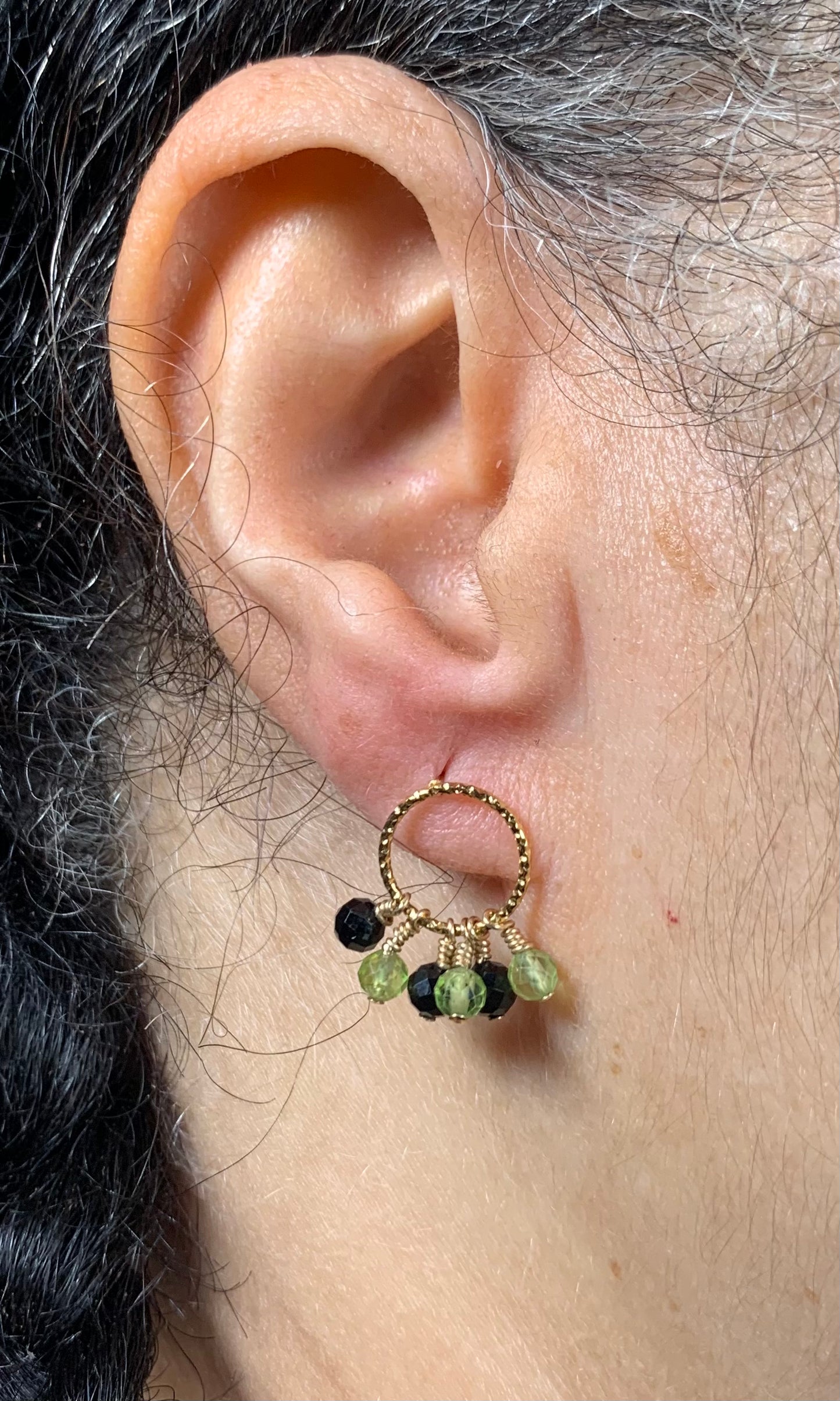 Boucles d'Oreilles en pierres naturelles de péridot et tourmaline - Amalia